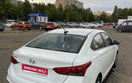 Hyundai Solaris II рестайлинг, 2019 год, 1 150 000 рублей, 8 фотография