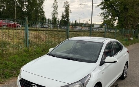 Hyundai Solaris II рестайлинг, 2019 год, 1 150 000 рублей, 6 фотография