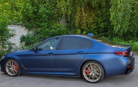 BMW 5 серия, 2021 год, 6 300 000 рублей, 4 фотография