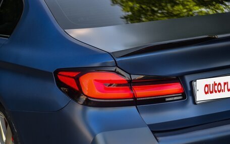 BMW 5 серия, 2021 год, 6 300 000 рублей, 6 фотография