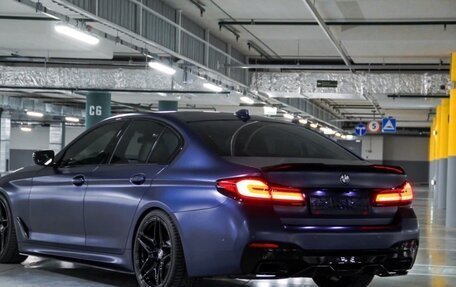 BMW 5 серия, 2021 год, 6 300 000 рублей, 23 фотография