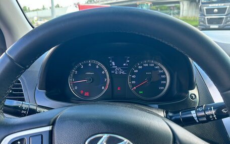 Hyundai Solaris II рестайлинг, 2013 год, 525 000 рублей, 6 фотография