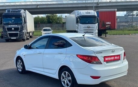 Hyundai Solaris II рестайлинг, 2013 год, 525 000 рублей, 3 фотография