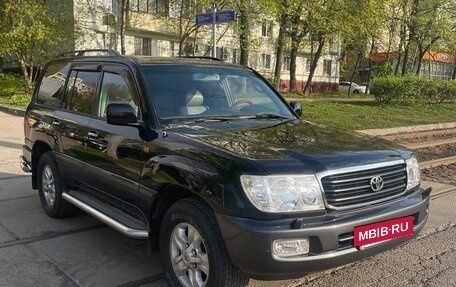Toyota Land Cruiser 100 рестайлинг 2, 2007 год, 2 200 000 рублей, 3 фотография