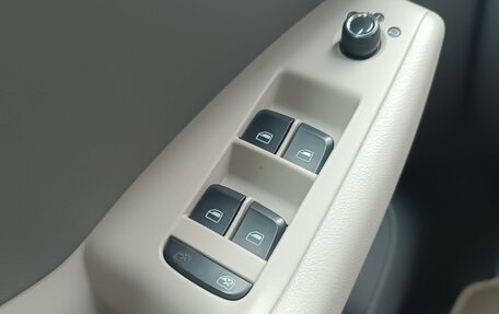 Audi Q5, 2009 год, 1 280 000 рублей, 16 фотография