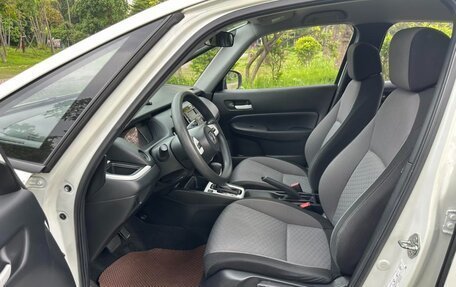 Honda Fit, 2022 год, 1 035 000 рублей, 9 фотография