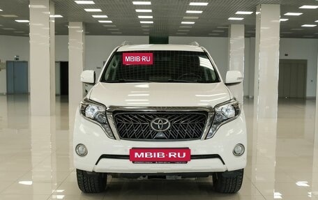 Toyota Land Cruiser Prado 150 рестайлинг 2, 2014 год, 3 103 000 рублей, 7 фотография