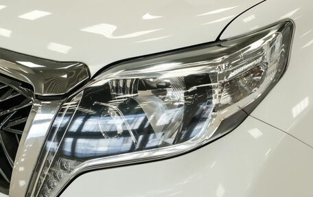 Toyota Land Cruiser Prado 150 рестайлинг 2, 2014 год, 3 103 000 рублей, 28 фотография