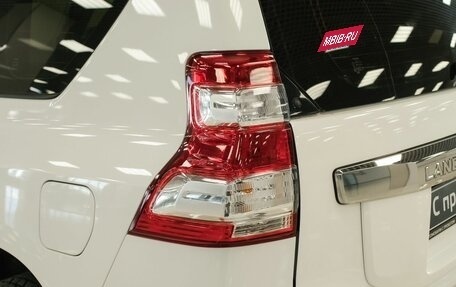 Toyota Land Cruiser Prado 150 рестайлинг 2, 2014 год, 3 103 000 рублей, 29 фотография