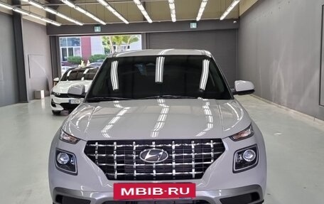 Hyundai Venue I, 2022 год, 1 350 000 рублей, 3 фотография
