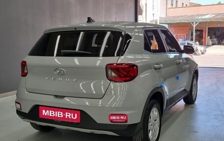 Hyundai Venue I, 2022 год, 1 350 000 рублей, 2 фотография