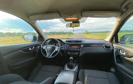 Nissan Qashqai, 2015 год, 1 290 000 рублей, 29 фотография
