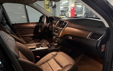 Mercedes-Benz GL-Класс, 2015 год, 4 000 000 рублей, 15 фотография