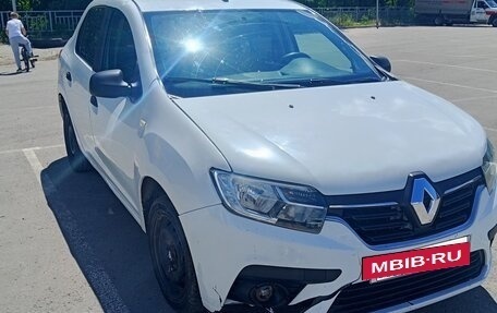Renault Logan II, 2019 год, 355 000 рублей, 5 фотография