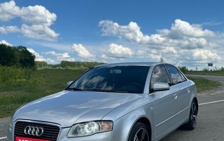 Audi A4, 2005 год, 590 000 рублей, 3 фотография