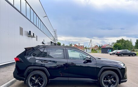 Toyota RAV4, 2021 год, 3 890 000 рублей, 4 фотография