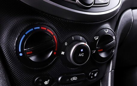 Hyundai Solaris II рестайлинг, 2016 год, 1 150 000 рублей, 20 фотография