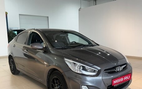 Hyundai Solaris II рестайлинг, 2014 год, 890 000 рублей, 3 фотография