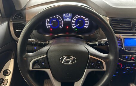 Hyundai Solaris II рестайлинг, 2014 год, 890 000 рублей, 18 фотография