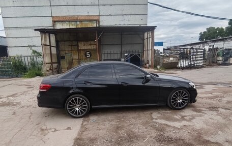 Mercedes-Benz E-Класс, 2013 год, 1 700 000 рублей, 6 фотография
