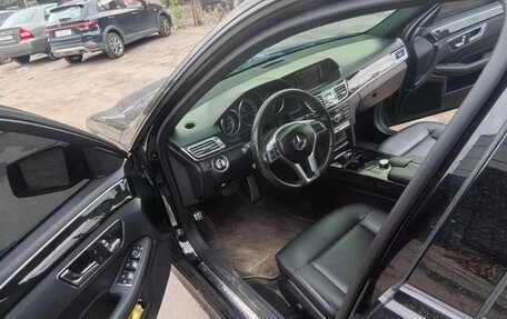 Mercedes-Benz E-Класс, 2013 год, 1 700 000 рублей, 17 фотография