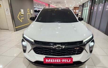 Chevrolet Trax, 2023 год, 1 350 000 рублей, 3 фотография