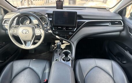 Toyota Camry, 2022 год, 3 149 000 рублей, 11 фотография
