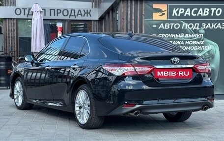 Toyota Camry, 2022 год, 3 149 000 рублей, 5 фотография