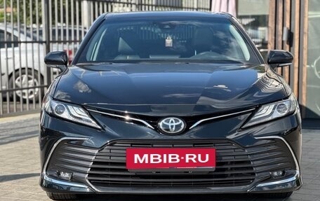 Toyota Camry, 2022 год, 3 149 000 рублей, 2 фотография