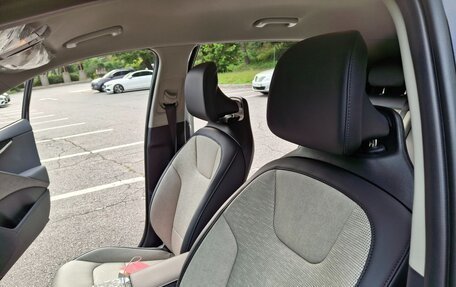 KIA Niro, 2023 год, 1 610 000 рублей, 8 фотография