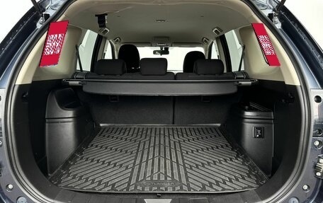 Mitsubishi Outlander III рестайлинг 3, 2020 год, 2 350 000 рублей, 15 фотография