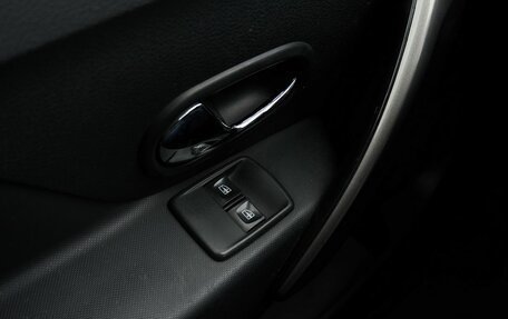 Renault Sandero II рестайлинг, 2016 год, 745 000 рублей, 12 фотография