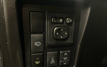 Toyota Land Cruiser Prado 150 рестайлинг 2, 2010 год, 2 300 000 рублей, 16 фотография