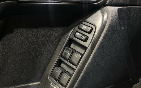 Toyota Land Cruiser Prado 150 рестайлинг 2, 2010 год, 2 300 000 рублей, 15 фотография