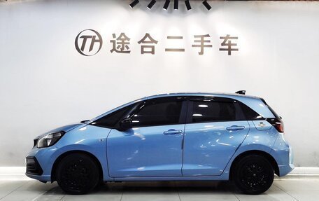 Honda Fit, 2021 год, 1 050 000 рублей, 3 фотография