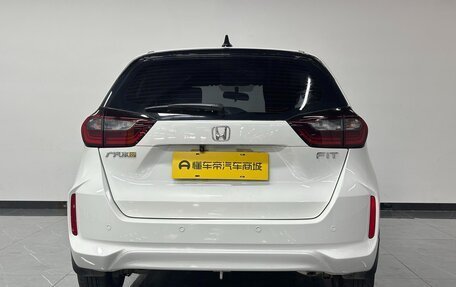 Honda Fit, 2022 год, 1 110 000 рублей, 5 фотография