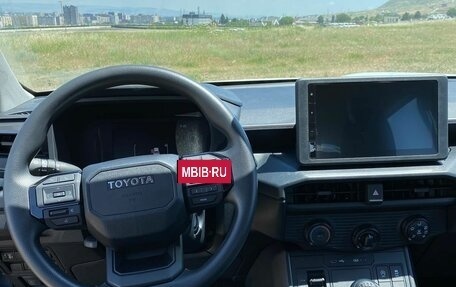 Toyota Hilux VIII, 2026 год, 5 990 000 рублей, 13 фотография