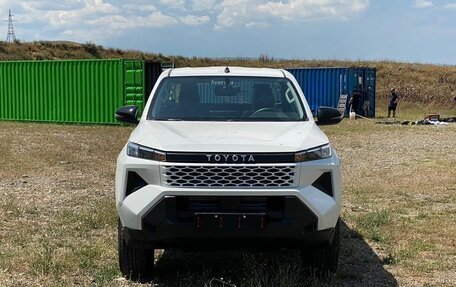 Toyota Hilux VIII, 2026 год, 5 990 000 рублей, 2 фотография
