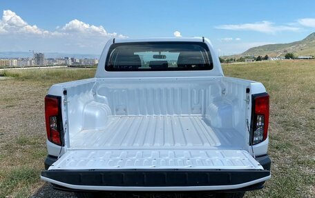 Toyota Hilux VIII, 2026 год, 5 990 000 рублей, 26 фотография
