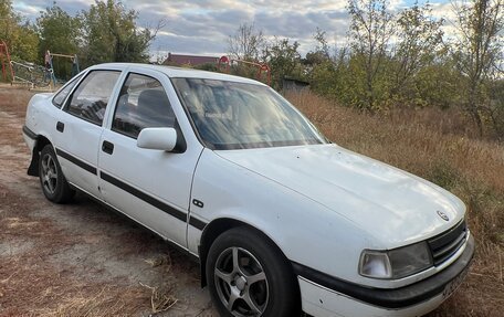 Opel Vectra A, 1990 год, 60 000 рублей, 1 фотография