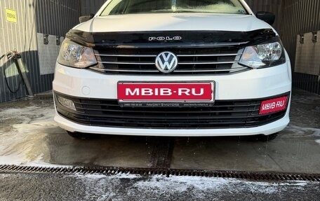 Volkswagen Polo VI (EU Market), 2016 год, 1 050 000 рублей, 1 фотография