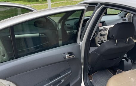 Opel Astra H, 2008 год, 400 000 рублей, 10 фотография