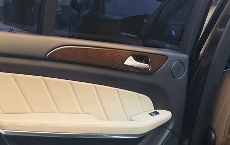Mercedes-Benz GL-Класс, 2014 год, 3 400 000 рублей, 20 фотография