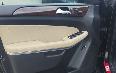 Mercedes-Benz GL-Класс, 2014 год, 3 400 000 рублей, 10 фотография