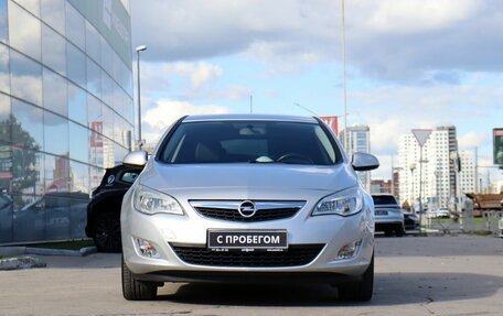 Opel Astra J, 2011 год, 675 000 рублей, 2 фотография