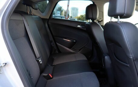 Opel Astra J, 2011 год, 675 000 рублей, 11 фотография