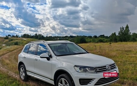 Volkswagen Touareg III, 2014 год, 3 300 000 рублей, 2 фотография