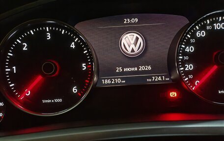 Volkswagen Touareg III, 2014 год, 3 300 000 рублей, 17 фотография