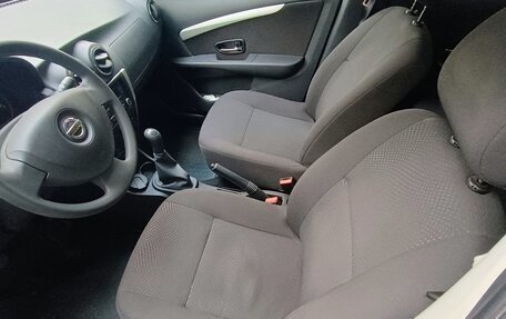 Nissan Almera, 2017 год, 900 000 рублей, 8 фотография