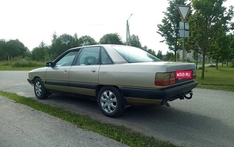 Audi 100, 1988 год, 195 000 рублей, 2 фотография